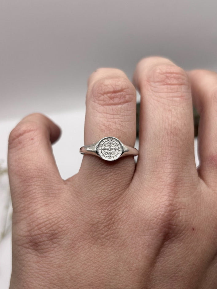 Anillo Sello San Benito