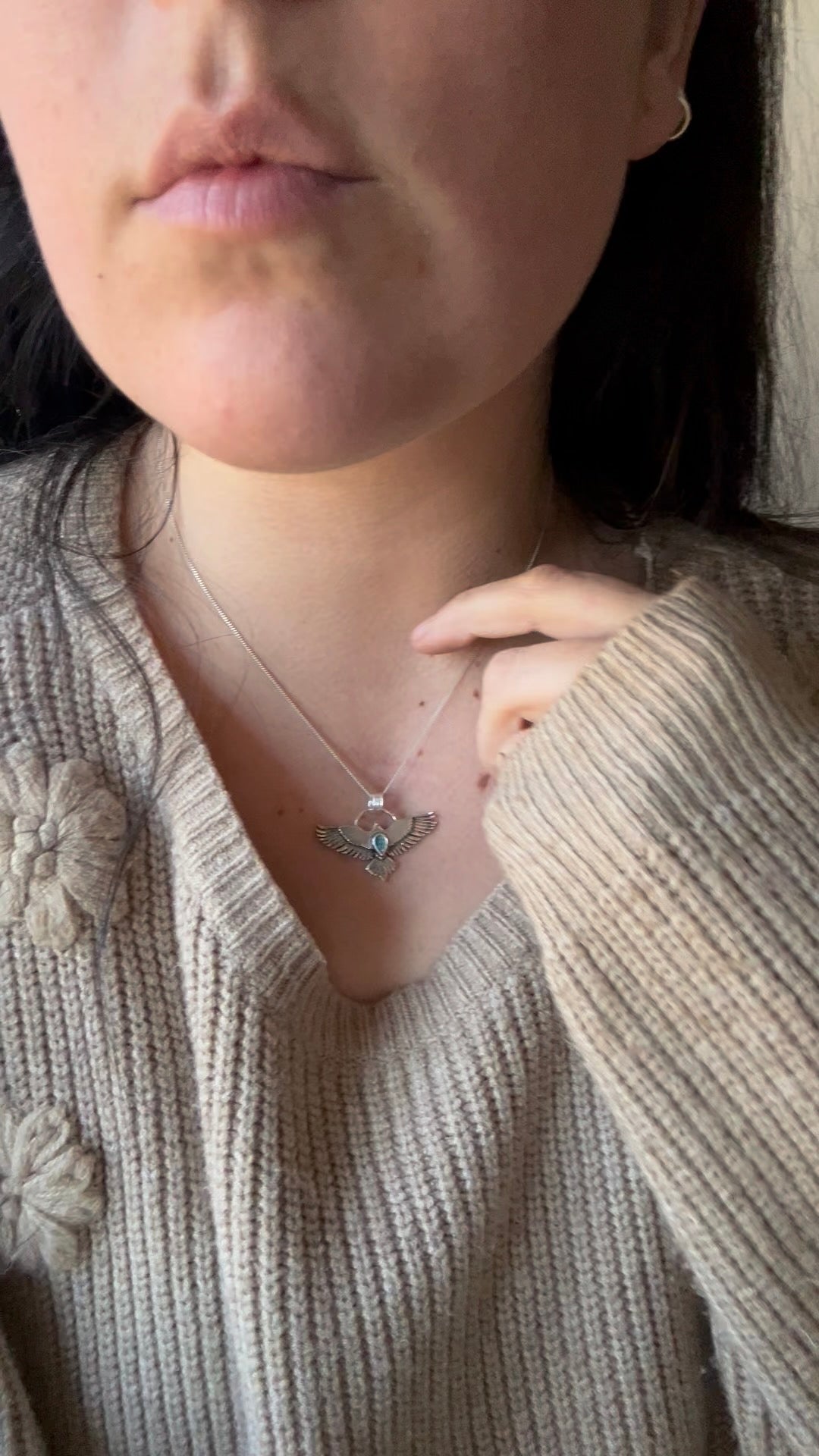 Colgante Aguila Mora